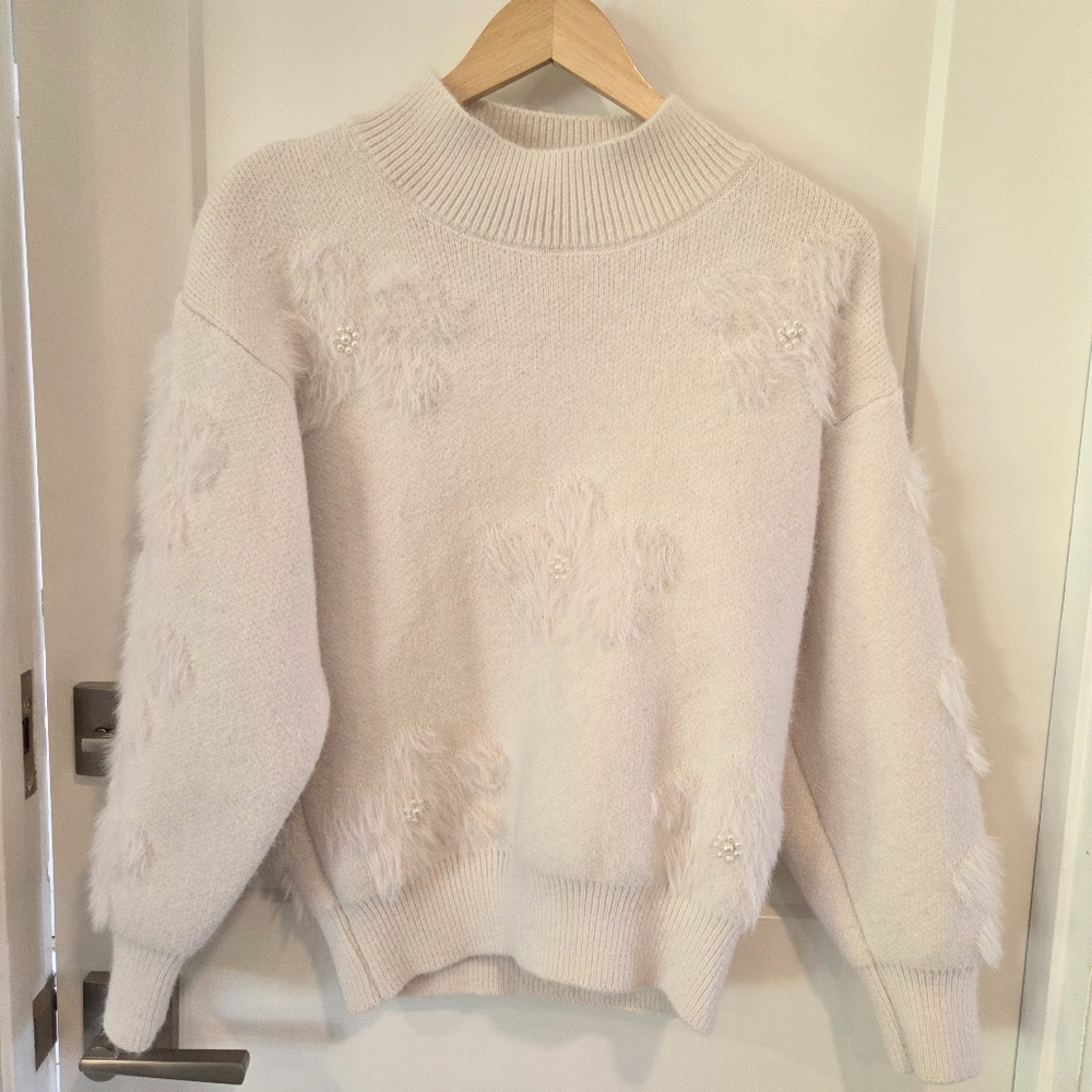 On Blue Cream Pearl Embellished Eyelash Knit Mock Neck Sweater Cozy Feminine XL